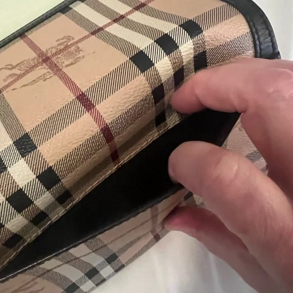 Burberry Beige and Black/brown Plaid Wallet - Picture 7 of 12